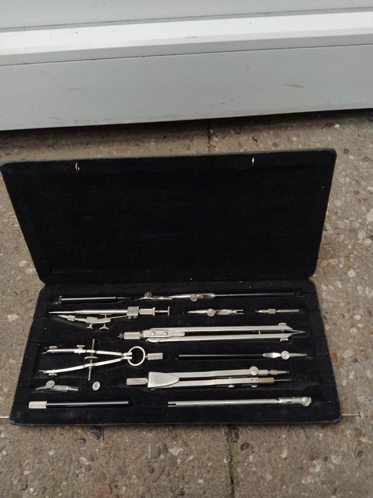 Vintage Complete Passer Set met Opbergdoos, Antiek en Kunst, Antiek | Gereedschap en Instrumenten, Verzenden