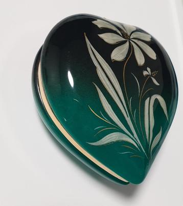 Vintage juwelendoosje beschikbaar voor biedingen