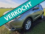 Nissan Qashqai 1.2 Connect Edition|Trekhaak|Panorama|APK-Nie, Voorwielaandrijving, Euro 5, Stof, Gebruikt