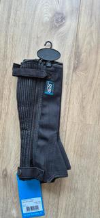 Chaps zwart maat S (ongeveer 8jr) splinternieuw, Kinderen, Nieuw, Schoeisel, Dressuur