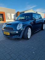 Mini 1.6 16V Cooper 2004 Groen, Auto's, Voorwielaandrijving, 15 km/l, 4 cilinders, 4 stoelen