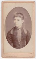 CDV van een Jongedame - Foto L. Muller-Rault Parijs -, Gebruikt, Verzenden, Foto, Buitenland