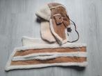 UGG shearling Sjaal en Muts Set Unisex one size, Kleding | Dames, Riemen en Ceinturen, UGG, Ophalen of Verzenden, Zo goed als nieuw