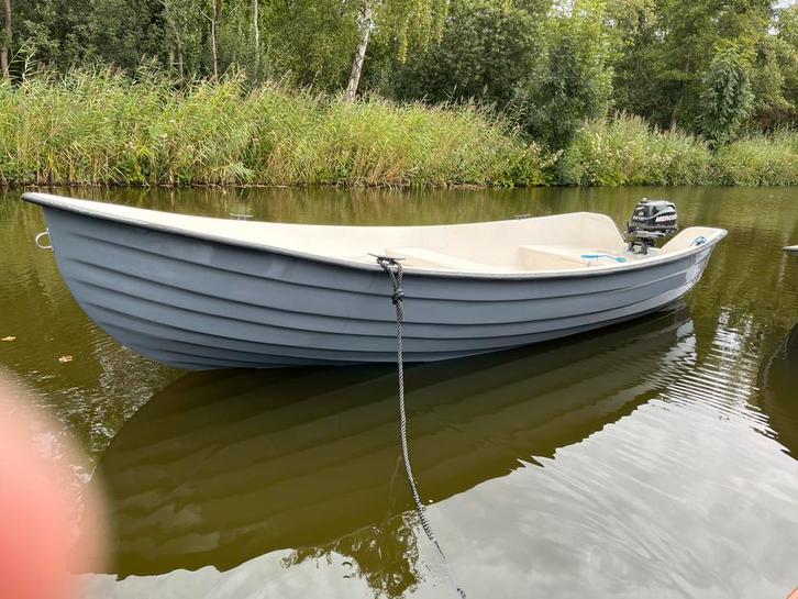 Vervano 440 met Mercury 5pk 4takt buitenboord motor, Watersport en Boten, Vis- en Consoleboten, Zo goed als nieuw, Tot 10 pk, 3 tot 6 meter