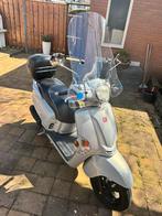 Kmymco lıke 2017 4 tk blauwe kent., Fietsen en Brommers, Scooters | Kymco, Benzine, Maximaal 45 km/u, Ophalen of Verzenden, Zo goed als nieuw