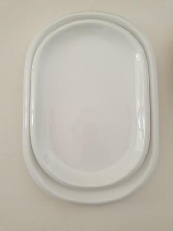 2 opdienschalen Home Collection beschikbaar voor biedingen