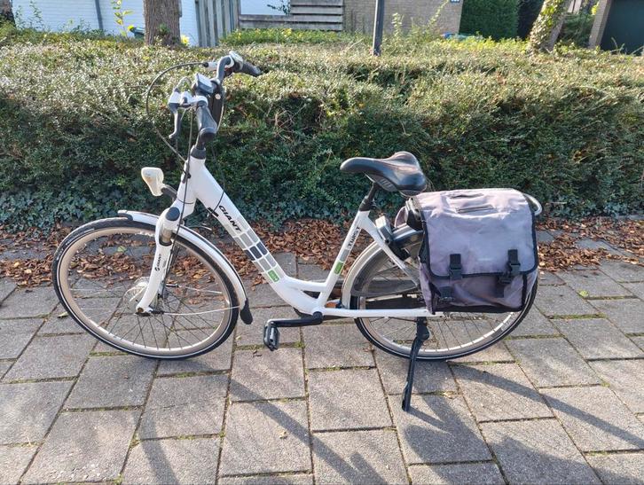Giant twist go double power, 2 accu's (36v) 80km actieradius, Fietsen en Brommers, Fietsen | Dames | Damesfietsen, Zo goed als nieuw