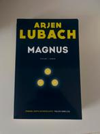 Arjen Lubach - Magnus, Ophalen of Verzenden, Zo goed als nieuw, Arjen Lubach, Nederland
