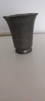 Tinnen vaasje., Antiek en Kunst, Antiek | Tin, Ophalen of Verzenden