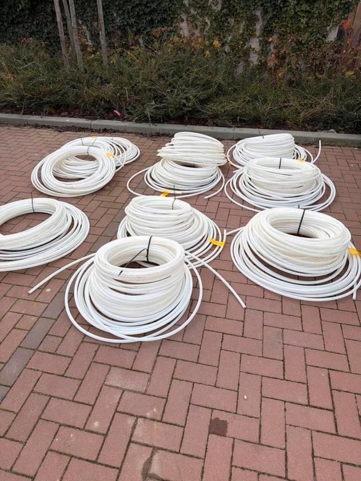 Vloerverwarming slang nieuw!, Doe-het-zelf en Verbouw, Verwarming en Radiatoren, Ophalen of Verzenden