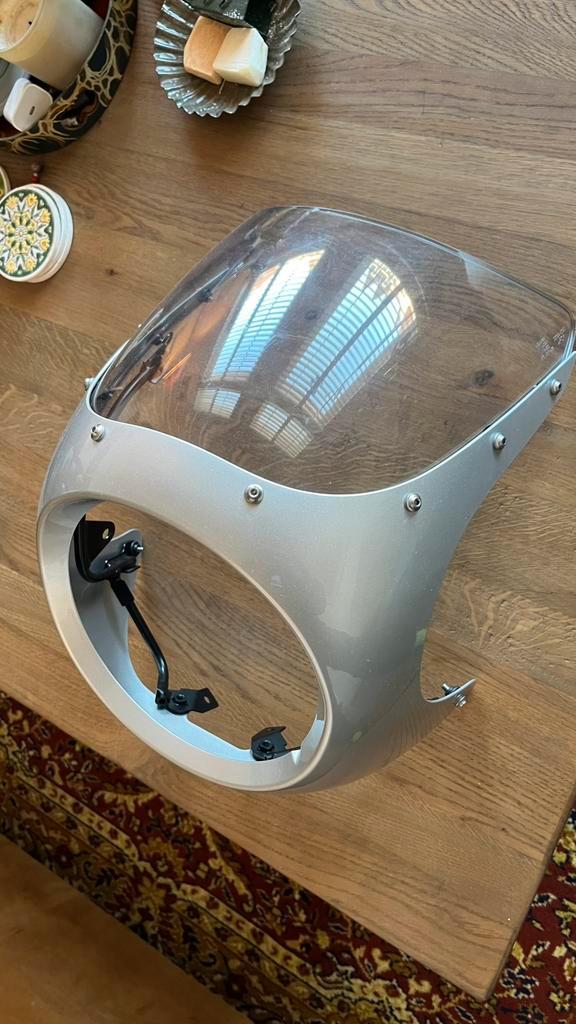 Topkuip / windscherm kawasaki w800 cafe racer, Motoren, Accessoires | Overige, Ophalen of Verzenden
