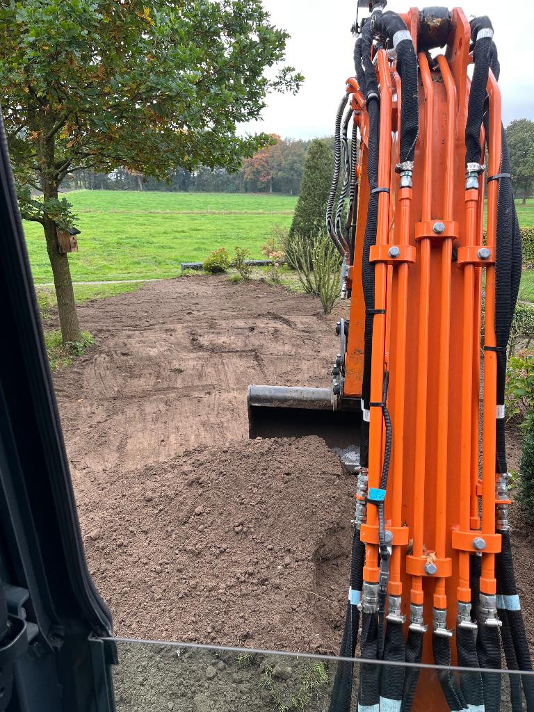 Minigraver met machinist, Tuin en Terras, Zand, Nieuw, Straatzand, Ophalen