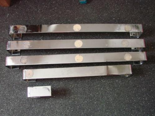 diverse zwaar uitgevoerde metalen verchroomde meubelpoten, Huis en Inrichting, Woonaccessoires | Overige, Zo goed als nieuw, Ophalen