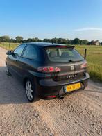 Seat Ibiza 1.4 16V 74KW 2006 Zwart met subwoofer, Voorwielaandrijving, 15 km/l, 4 cilinders, 100 pk