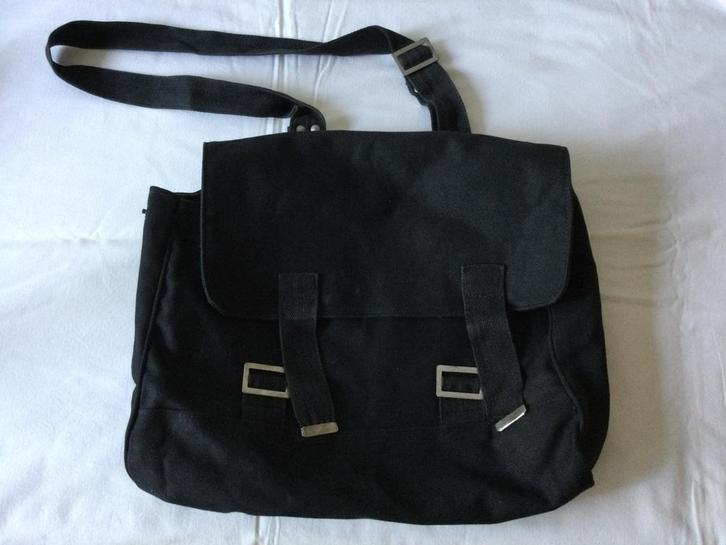 Retro Zwarte Schoudertas canvas, Sieraden, Tassen en Uiterlijk, Tassen | Rugtassen, Gebruikt, Overige merken, 25 tot 40 cm, 30 tot 45 cm