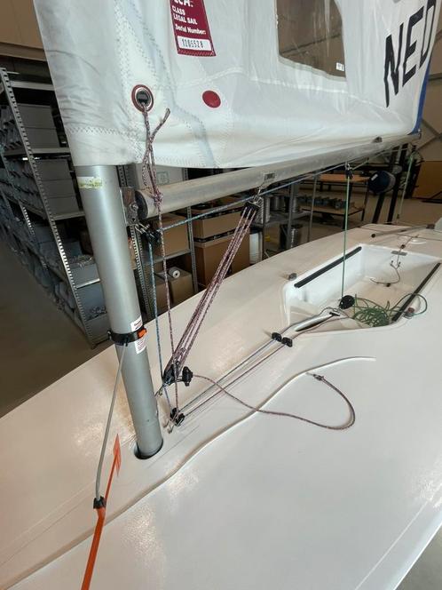 Laser (60398) met trailer, Watersport en Boten, Zeilen en Zeiltoebehoren, Zo goed als nieuw, Ophalen