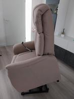 Relaxfauteuil/ sta-op-stoel Nebraska, Huis en Inrichting, Fauteuils, Ophalen, Zo goed als nieuw, Stof, 50 tot 75 cm