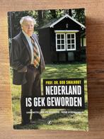 Is Nederland Gek Geworden? - Bob Smalhout, Ophalen of Verzenden, Gelezen, Maatschappij en Samenleving, Nederland