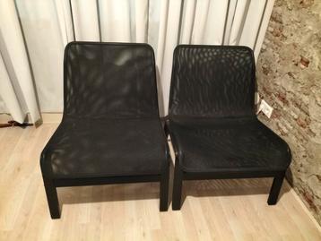 2 lounge stoelen beschikbaar voor biedingen