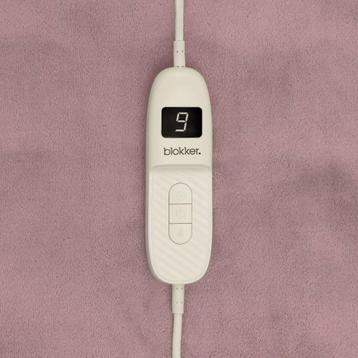 Gezocht bediening voor Inventum of Blokker elektrisch kleed beschikbaar voor biedingen