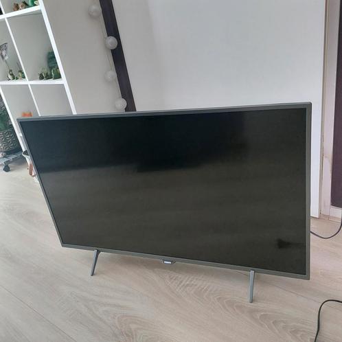 Deels defecte Philips smart tv, Audio, Tv en Foto, Televisies, Niet werkend, 100 cm of meer, Philips, Ophalen
