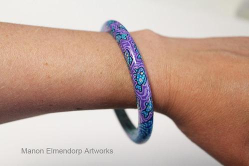 Unieke Dunne Handbeschilderde Houten Armband Visjes Nieuw, Antiek en Kunst, Kunst | Designobjecten, Ophalen of Verzenden