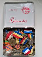 Wandelmedailles in metalen kistje, Ophalen of Verzenden, Overige soorten, Nederland, Lintje, Medaille of Wings