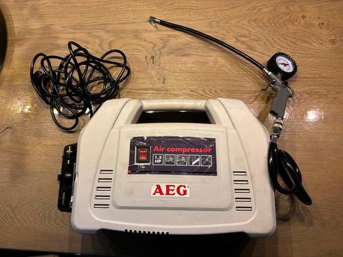 Mobiele compressor AEG pitstop 1, Doe-het-zelf en Verbouw, Compressors, Gebruikt, 6 tot 10 bar, Minder dan 25 liter, Minder dan 200 liter/min