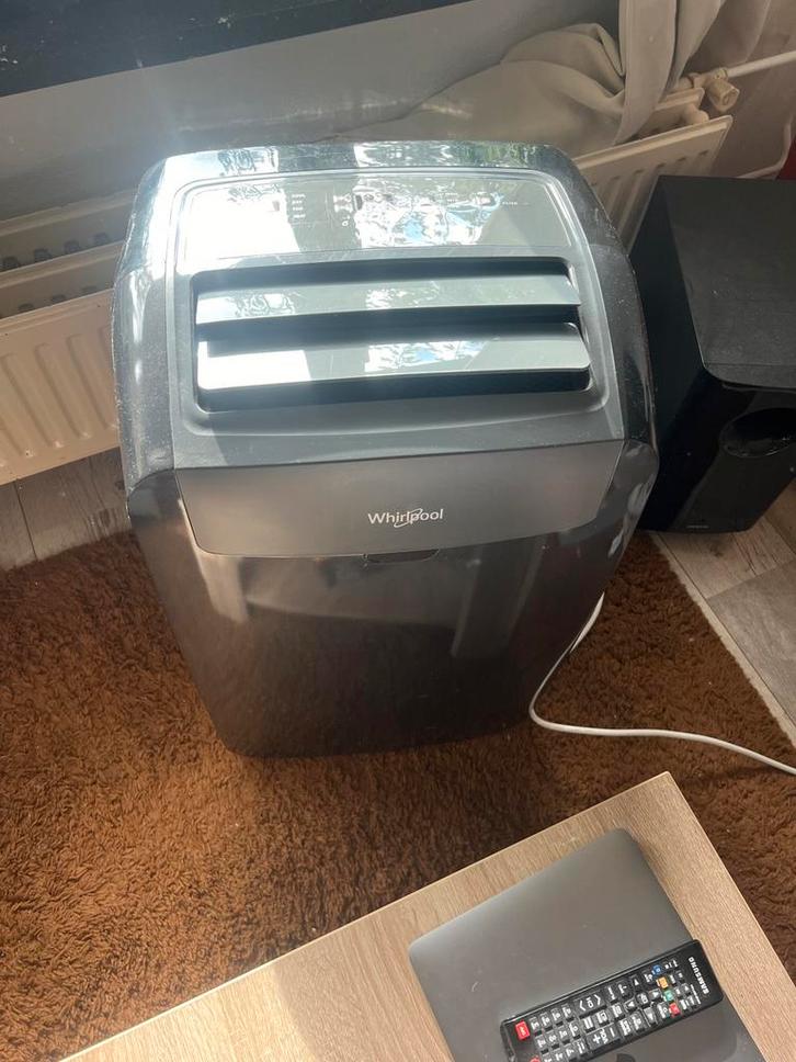 Whirlpool mobiele airco – compleet met afvoerslang, Witgoed en Apparatuur, Airco's, Zo goed als nieuw, Mobiele airco, Ophalen