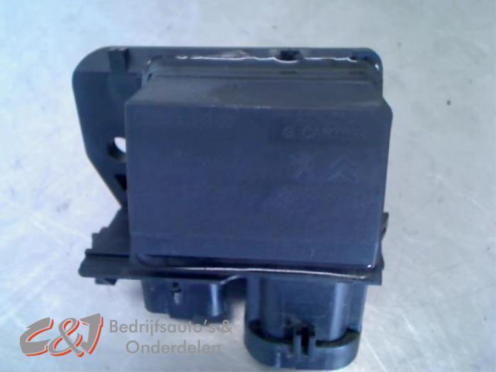 Koelvinweerstand van een Peugeot Partner, Auto-onderdelen, Airco en Verwarming, Peugeot, Gebruikt, 3 maanden garantie, Ophalen of Verzenden