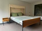 Elektrisch verstelbaar bed staal/rotan 180x210, Ophalen, Verstelbaar, 210 cm, Tweepersoons