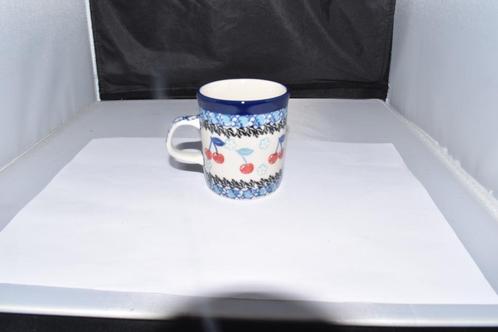 Mokken Kersen Bunzlau Castle servies, Huis en Inrichting, Keuken | Servies, Nieuw, Overige typen, Overige stijlen, Overige materialen