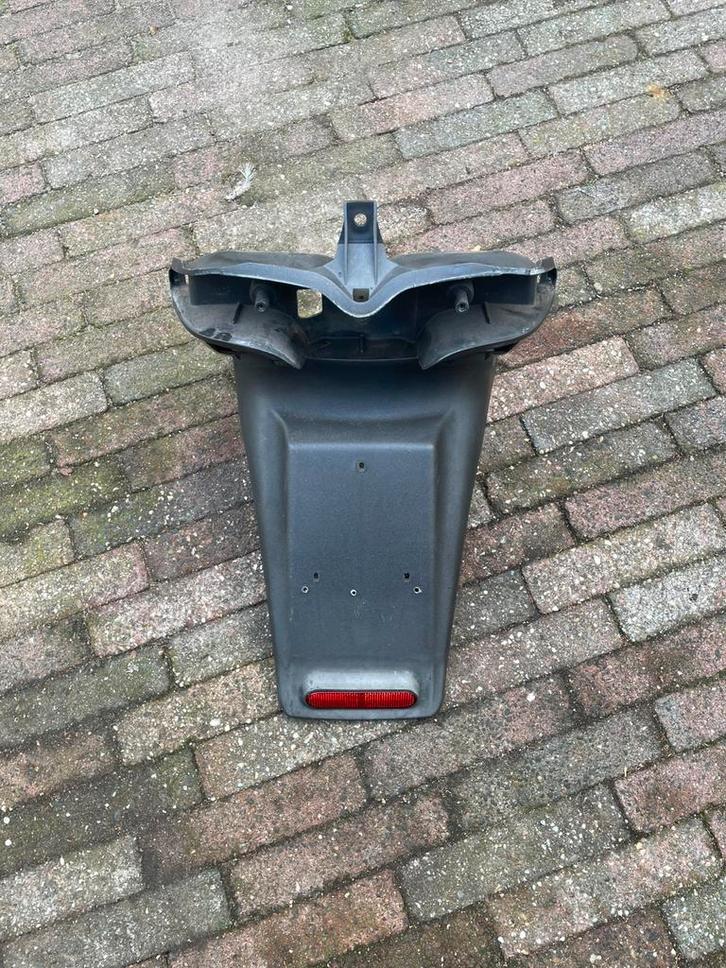 Gilera runner sp pro spatbord, Motoren, Tuning en Styling, Ophalen