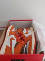 Nike Air Jordan 1 retro High Starfish  maat 42, Nieuw, Ophalen of Verzenden