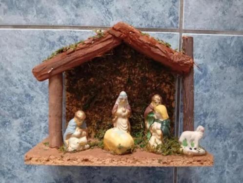 3 x houten kerststal 4 x kerstgroep kerstmis beeldjes, Diversen, Kerst, Gebruikt, Ophalen