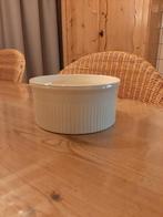WEDGWOOD EDME - SOUFFLÈ / OVENSCHAAL - DIA 18,5 CM, Huis en Inrichting, Keuken | Servies, Ophalen of Verzenden, Wedgwood, Aardewerk