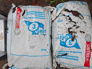 Kippengrit pluimvee zeeschelpengrit ostrea 50 kg grit
 beschikbaar voor biedingen