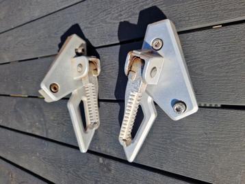 Peugeot Speedfight 3 voetsteunen beschikbaar voor biedingen