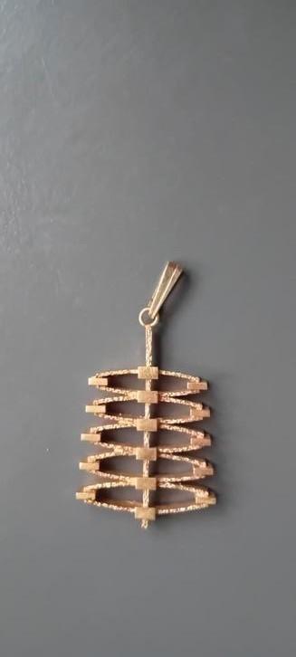 Mooie abstracte hanger , verguld.  Kollmar&Jourdan, Sieraden, Tassen en Uiterlijk, Kettinghangers, Gebruikt, Overige materialen