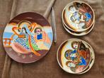 Antiek Satsuma Moriage Immortals Japans servies, Antiek en Kunst, Ophalen of Verzenden