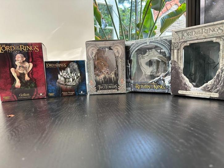 Sideshow Weta oa Minas Morgul #8423/8500 & Gollum #4618/7500, Verzamelen, Lord of the Rings, Zo goed als nieuw, Beeldje of Buste