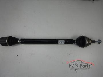 VW Tiguan 571 Aandrijfas Rechts-voor beschikbaar voor biedingen