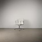 48x Vitra Eames EA 108 Stoel Wit Leer – Chroom, Niet ingevuld, Wit, Niet ingevuld, Ophalen of Verzenden