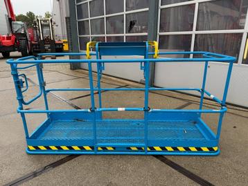 Genie Werkbak 244cm NIEUW beschikbaar voor biedingen