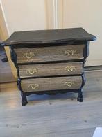 Kleine zwart dressoir/kast, Huis en Inrichting, Kasten | Dressoirs, Ophalen, Gebruikt, 25 tot 50 cm, Minder dan 50 cm