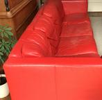 Rode lederen montel grote bank, 250 tot 300 cm, Gebruikt, Leer, Ophalen of Verzenden