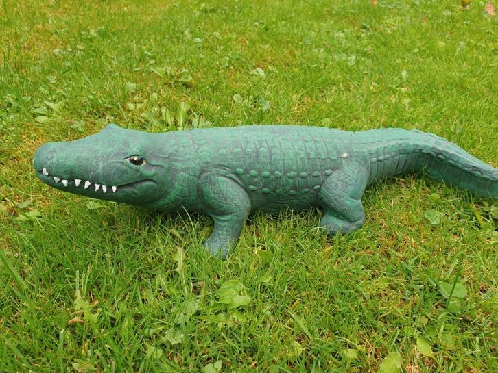tuinbeeld van een krokodil , beton, Verzamelen, Beelden en Beeldjes, Nieuw, Dier, Ophalen of Verzenden