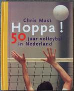 Hoppa! 50 jaar volleybal in Nederland, Sport en Fitness, Volleybal, Overige typen, Ophalen of Verzenden, Zo goed als nieuw