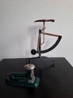 Vintage Weegschaal en Nietmachine, Ophalen