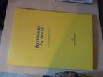Haagsche Courant - Residentie in beeld Den Haag 750 jaar, Boeken, Ophalen of Verzenden, Zo goed als nieuw
